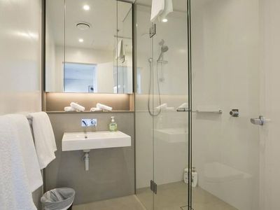 1909 / 6 Ebsworth Street, Zetland
