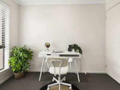 38 Straw Flower Circuit, Greenvale