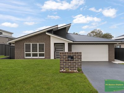 57 Stevenson Way, Orange