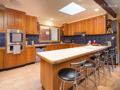 12 LINGFORD COURT, Wodonga