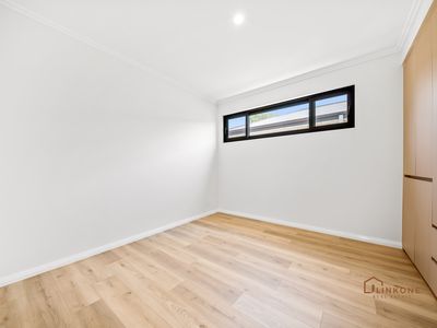 8B Castlereagh Close, Willetton