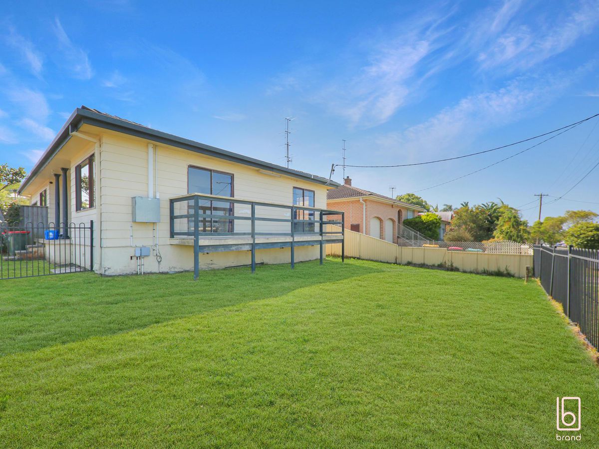 25 South Street, Killarney Vale