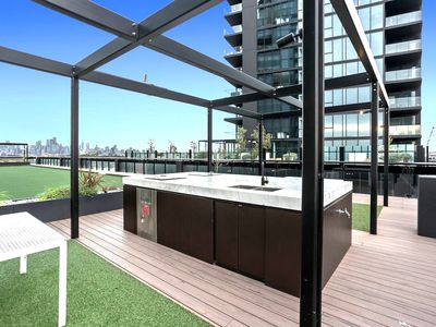 1506 / 4 Joseph Road, Footscray