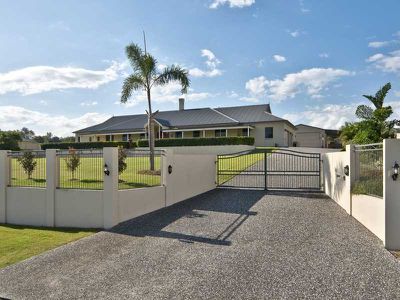 14 President Circuit, Karalee