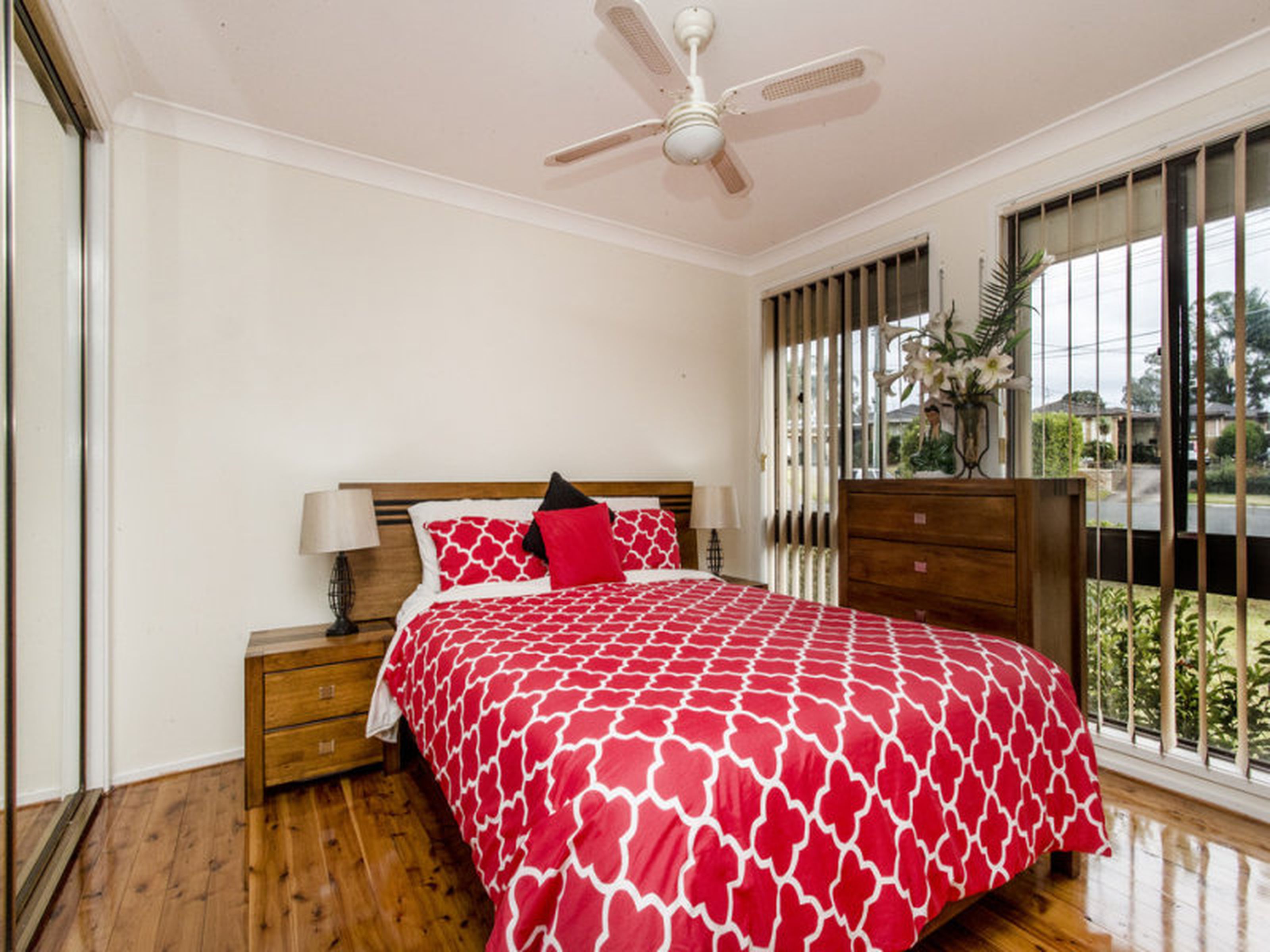 39 Oag Crescent, KINGSWOOD