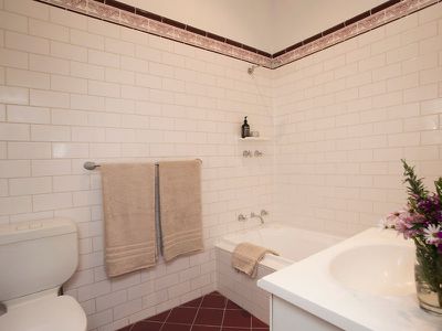 207 Sir Donald Bradman Drive, Cowandilla