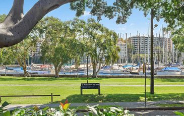 2 / 7-9 New Beach Road, Darling Point
