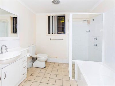 1 / 18 Hercules St, Wollongong