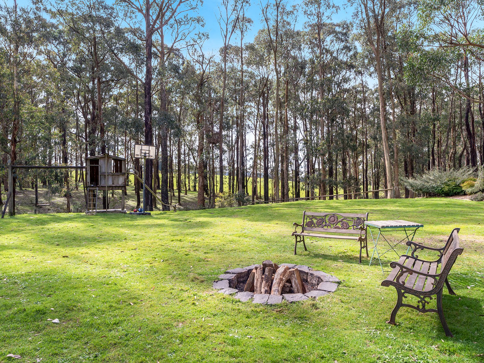 158 Edenvale Crescent, Kinglake West