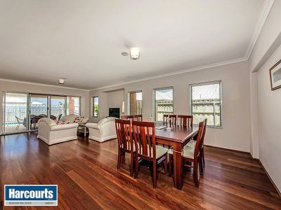 6 Jetty Loop, Yanchep
