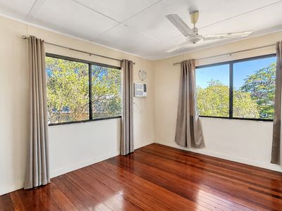 7 Pownall Court, Dysart