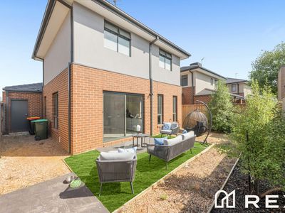 49 Cavenagh Boulevard, Mulgrave