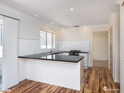 2 Fenton Way, Hillarys