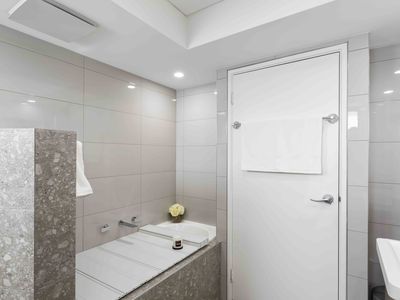 1 / 132 Royal Street, East Perth