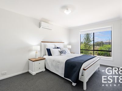 2 Helensburch Passage, Cranbourne West