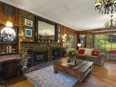 396 Black Forest Drive, Macedon