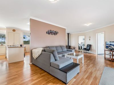 65 Leckies Drive, Mount Camel