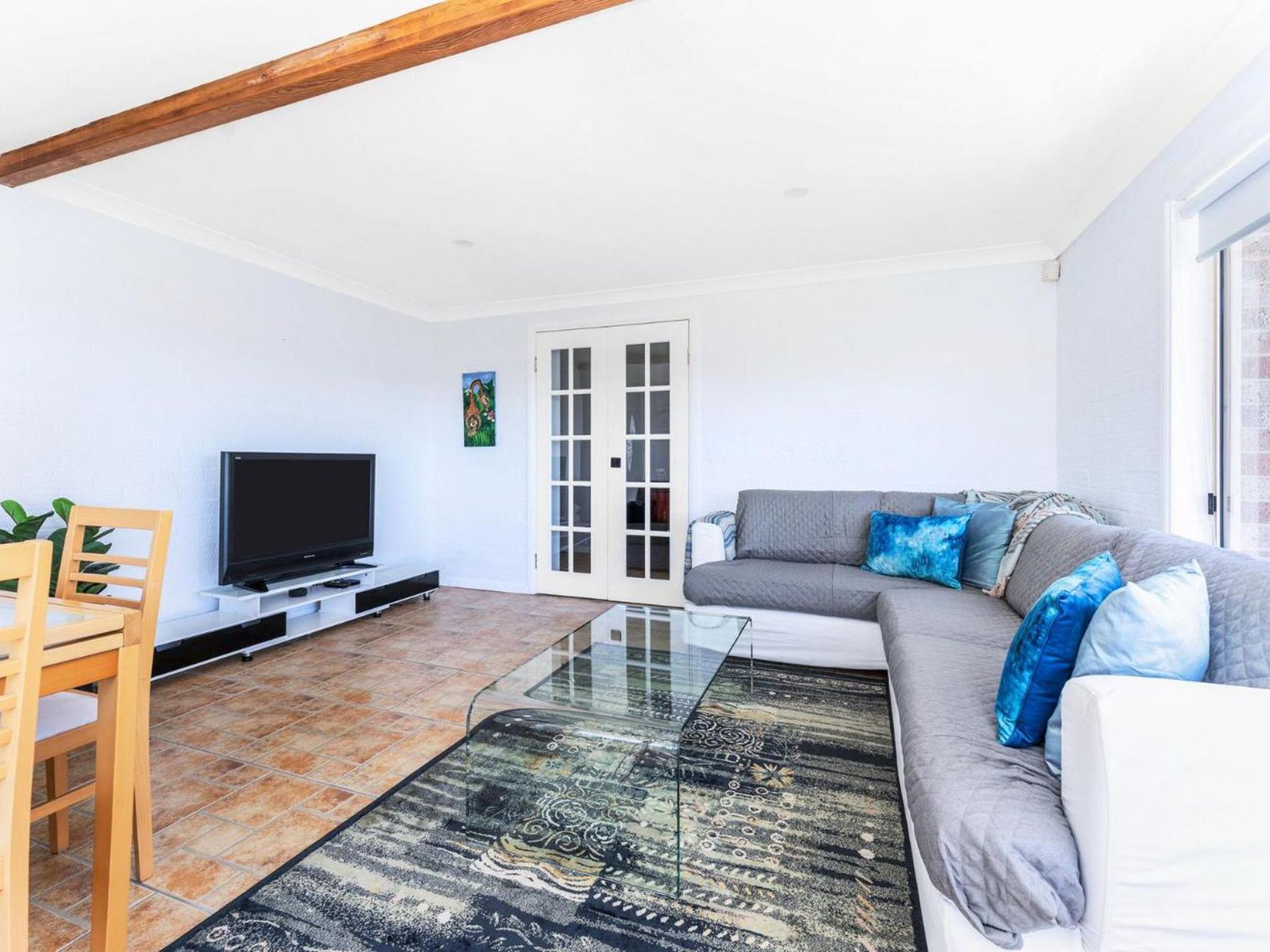 2 Irwin Place , Vincentia