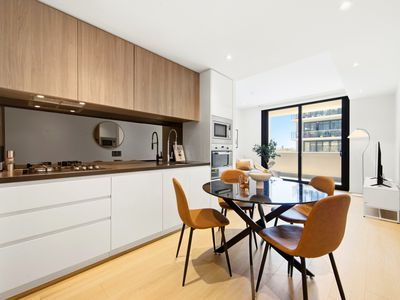 Level 5 / 6 Galloway Street, Mascot