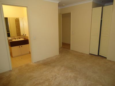 8 Lymburner Drive, Hillarys