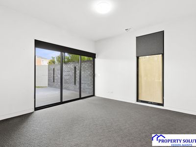2 / 8 George Street, Doncaster East