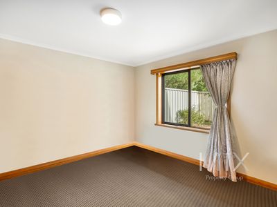 4 / 9 Hildern Street, New Town