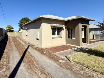 194 Mount Gambier, Millicent