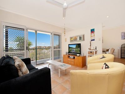 98 Yarrawonga Drive, Castle Hill