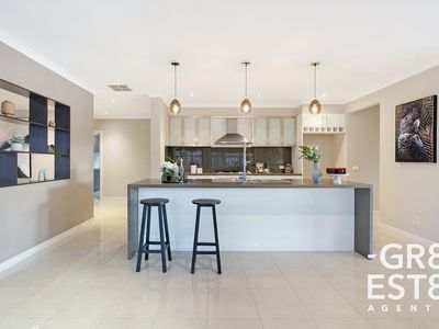 7 Crepe Avenue, Cranbourne West
