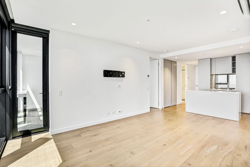 7202 / 462 Elizabeth Street, Melbourne