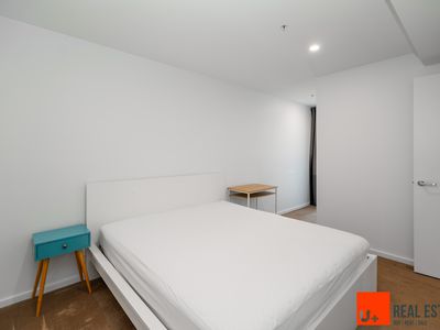60 / 20 Allara Street, City