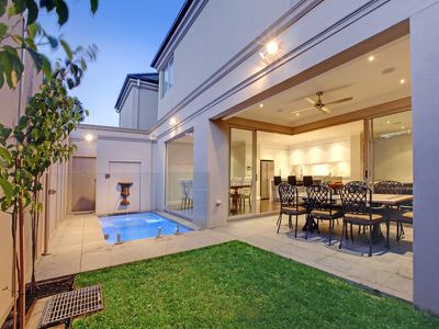 1 Childers Street, Kew