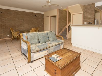 1 / 2 Lewis Street, Airlie Beach