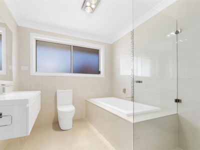 1 / 40 Greenacre Road, Wollongong