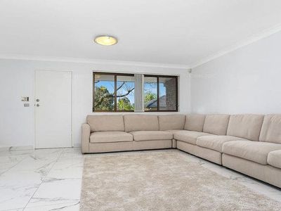 2 / 209 Hume Highway, Greenacre