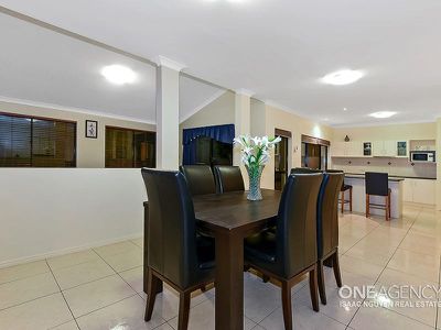 40 Viewpoint Dr, Springfield Lakes
