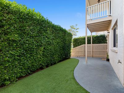 1 / 11 White Street, Everton Park
