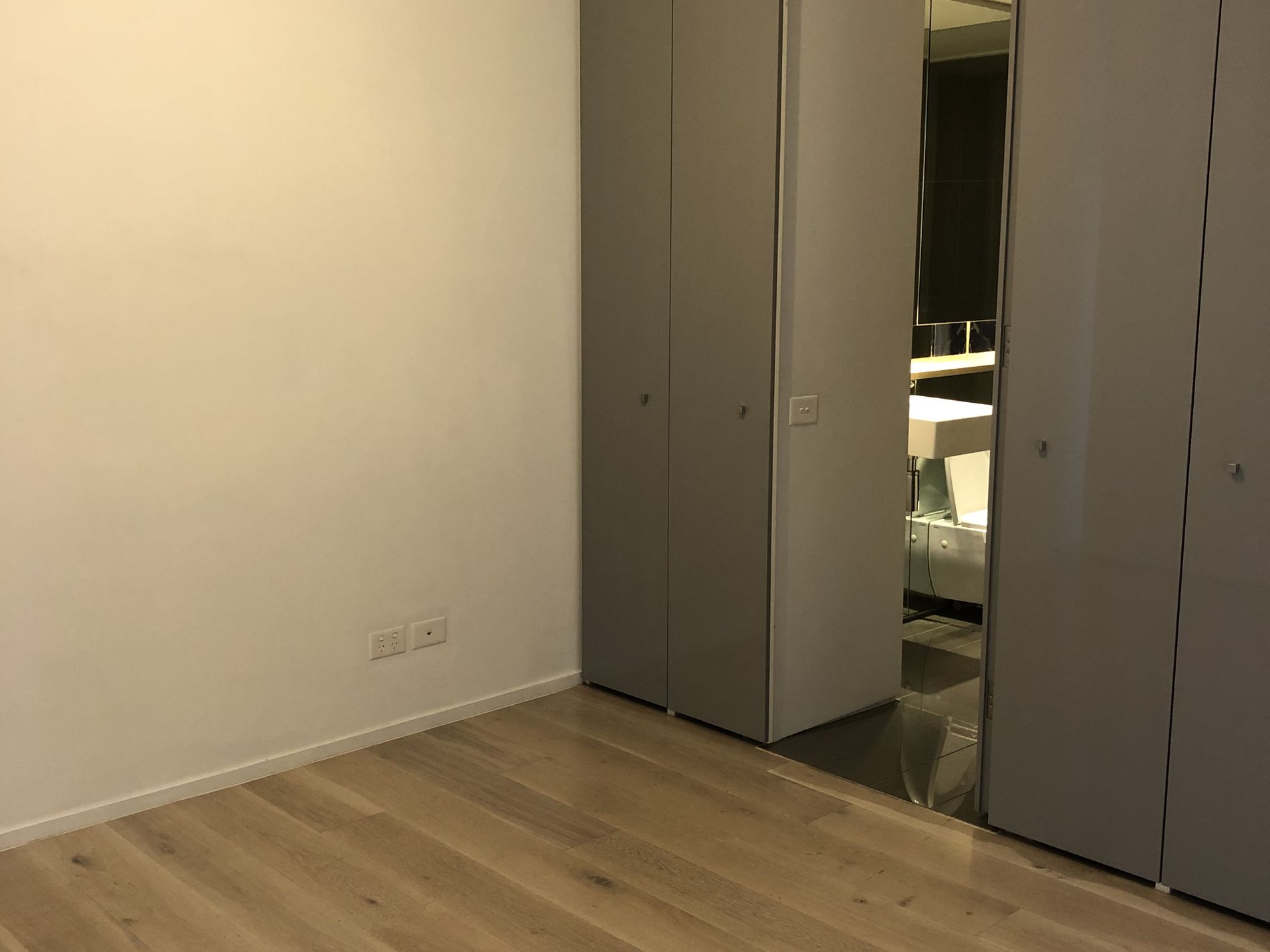 707.1 / 3 Park Lane, Chippendale