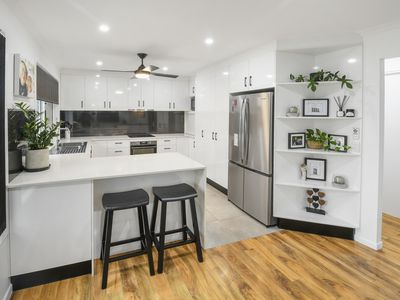 40 Lurnea Crescent, Mountain Creek