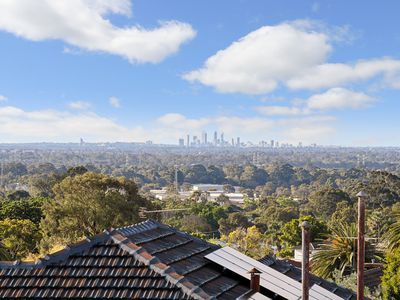 33 Derry Avenue, Mount Nasura