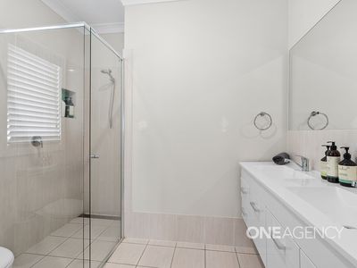 27 Seagrass Avenue, Vincentia