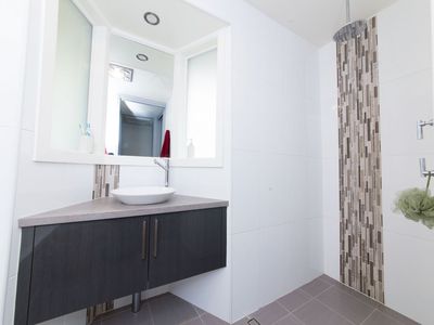 2 Lunar Avenue, Dubbo