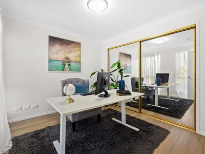 8 Nolina Court, Indooroopilly