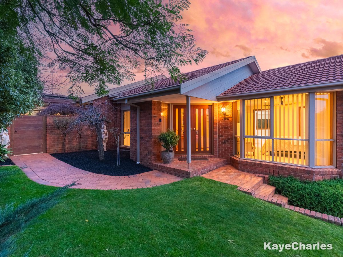 6 Hepburn Court, Berwick