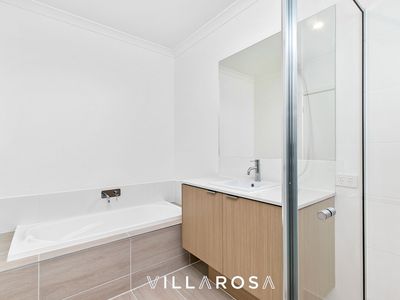 4 / 4-6 Hazel Street, Belmont