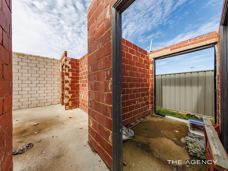 14 Catkin Street, Kwinana Town Centre