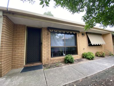 6 / 202 Cadell Street, East Albury