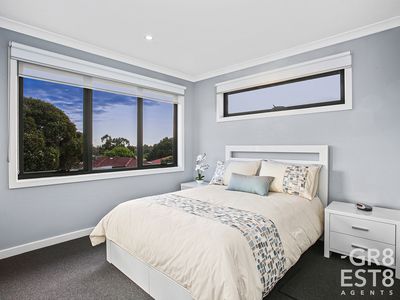 2 / 51 Franleigh Drive, Narre Warren