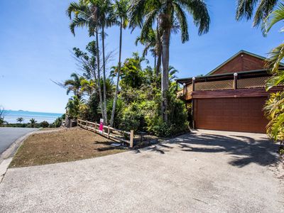 26 Macarthur Drive, Cannonvale