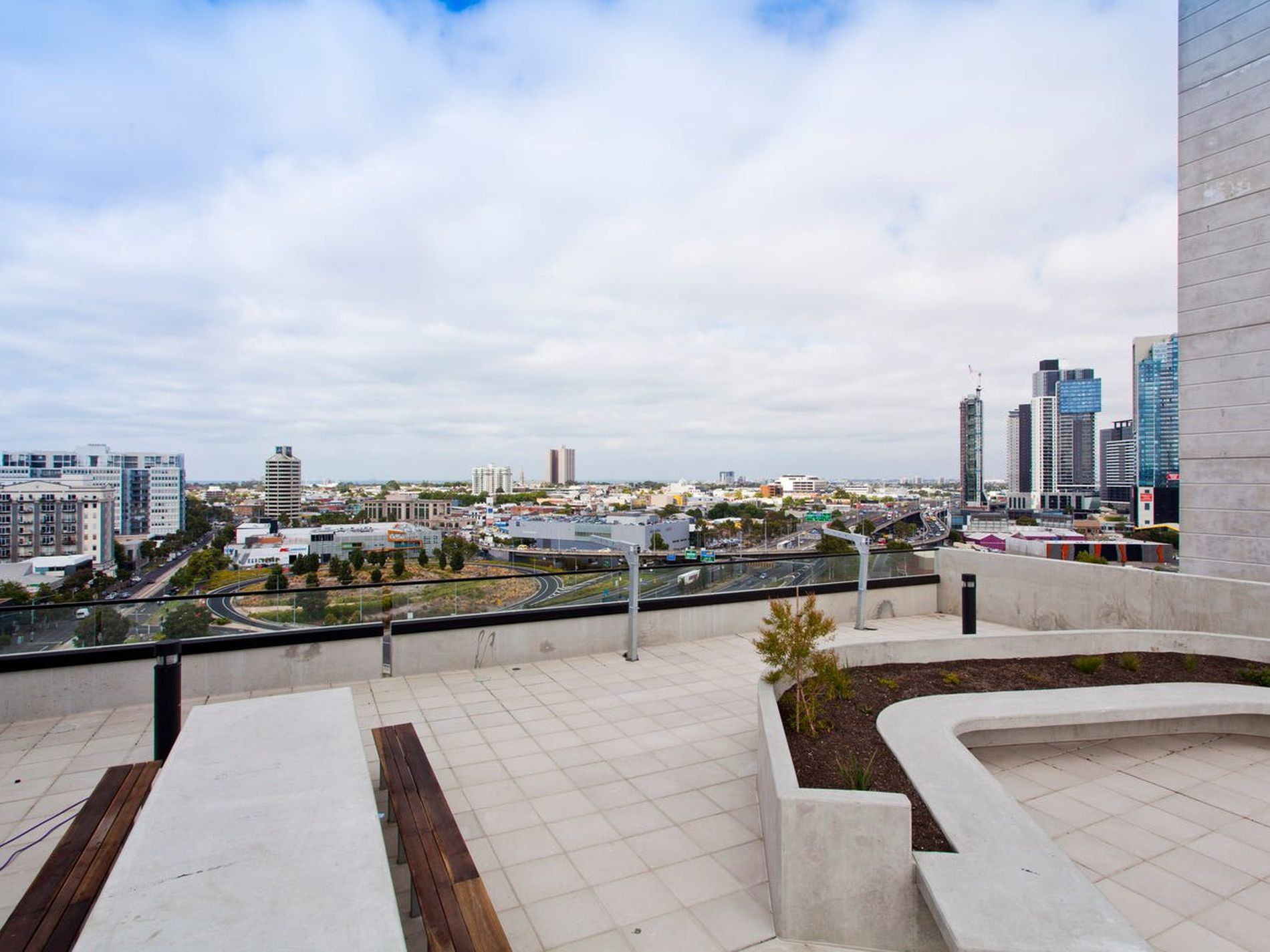 413 / 152 Sturt Street, Southbank
